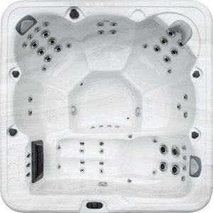 Palm Spas MALIBU 6 seat Hot Tub for sale